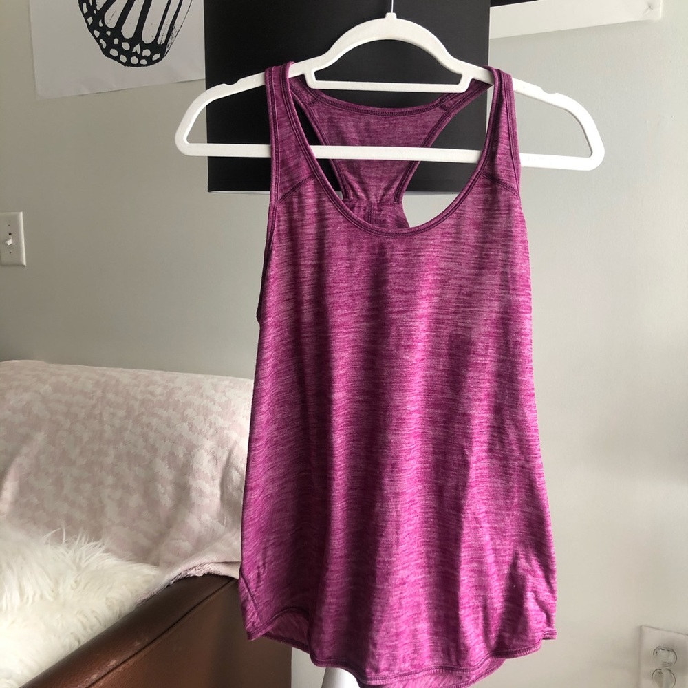 Lululemon workout top